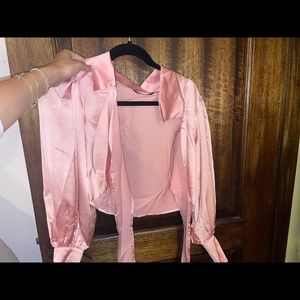 Pink long sleeve crop top